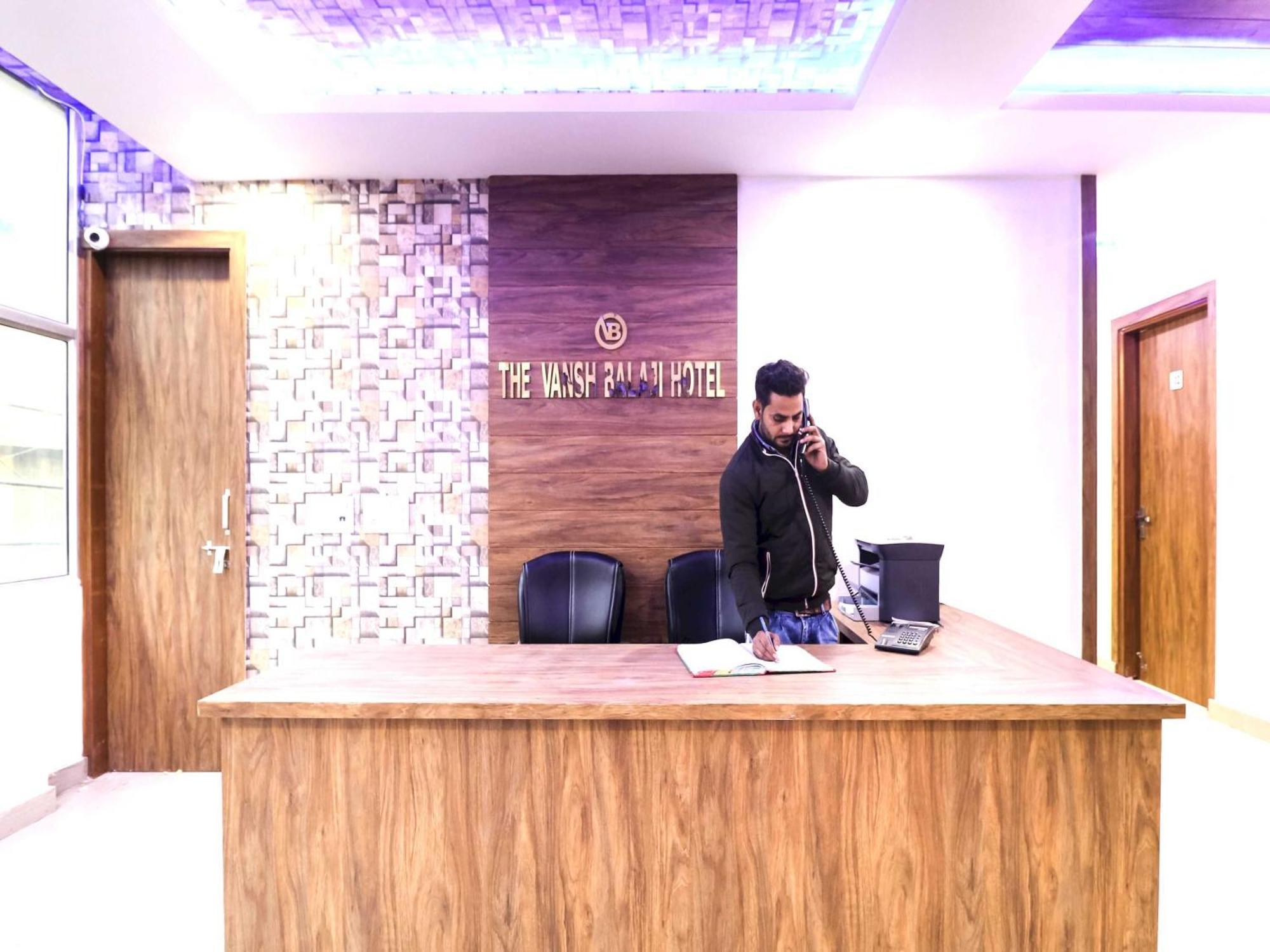 Hotel O The Vansh Balaji Hot Faridabad Extérieur photo